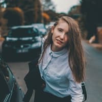Jodie C Moffitt